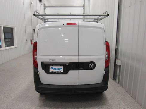 Used 2020 RAM ProMaster City Tradesman FWD image 12