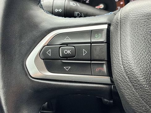 Certified 2022 Jeep Compass Latitude w/ Convenience Group AWD/4WD image 25