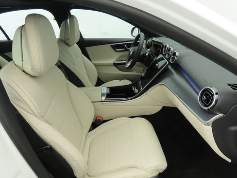 Certified 2025 Mercedes-Benz C 300 4MATIC Sedan image 20