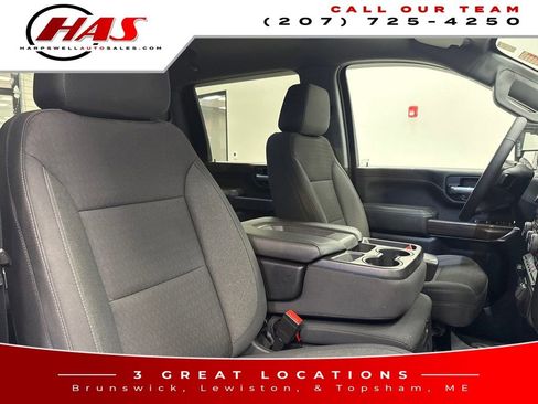 Used 2021 Chevrolet Silverado 2500 LT w/ Convenience Package image 14