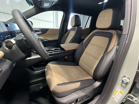 New 2026 Chevrolet Equinox ACTIV image 14