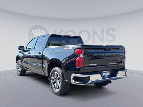 Used 2023 Chevrolet Silverado 1500 LT AWD/4WD image 4
