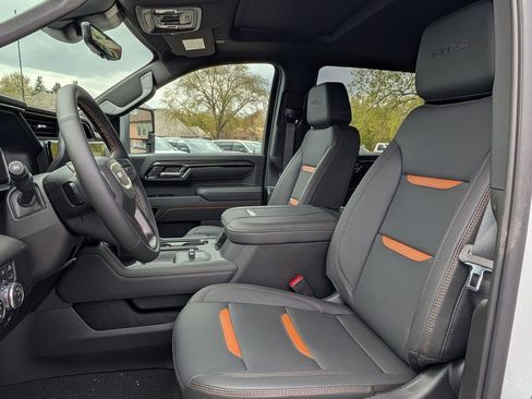 New 2026 GMC Sierra 3500 AT4 w/ AT4 Premium Plus Package AWD/4WD image 42