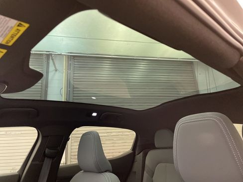 Used 2021 Polestar Polestar 2 image 19