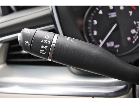 Used 2023 Cadillac XT5 Premium Luxury w/ Technology Package image 16