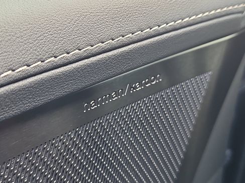 New 2026 Volvo XC90 B6 Ultra w/ Protection Package Premier image 9