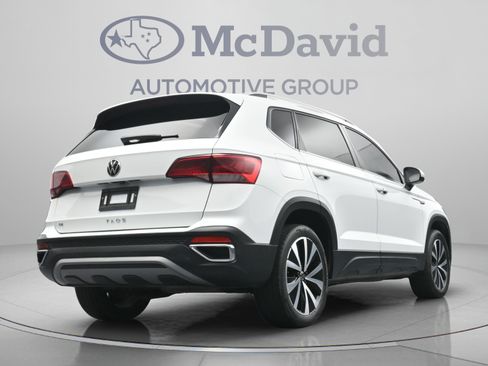 Used 2023 Volkswagen Taos SE FWD image 30