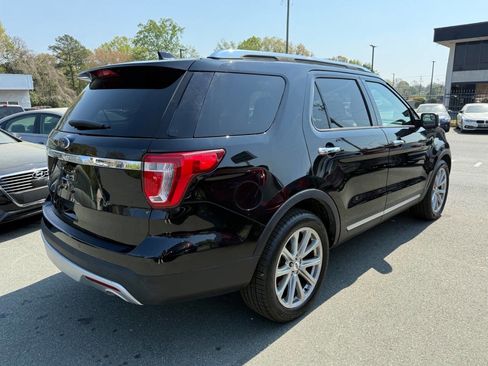 Used 2017 Ford Explorer Limited image 4