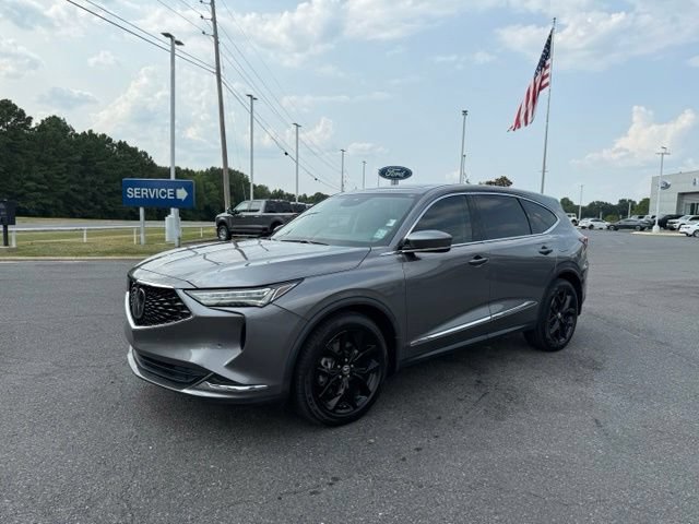 Used 2023 Acura MDX w/ Technology Package FWD image 3
