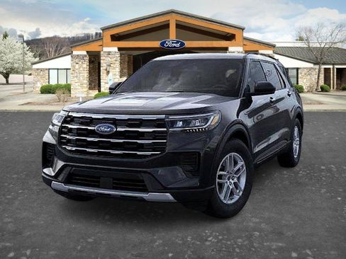 New 2026 Ford Explorer Active AWD/4WD image 2