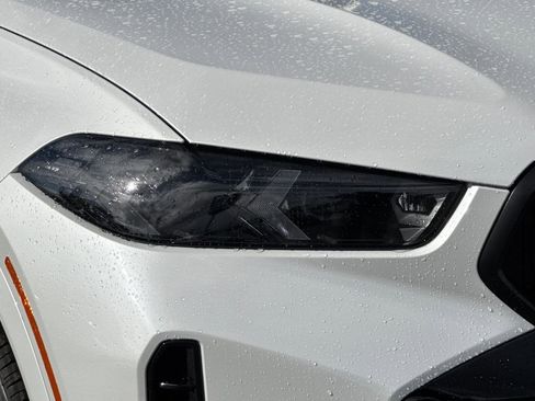 New 2026 BMW X6 xDrive40i w/ Executive Package image 10