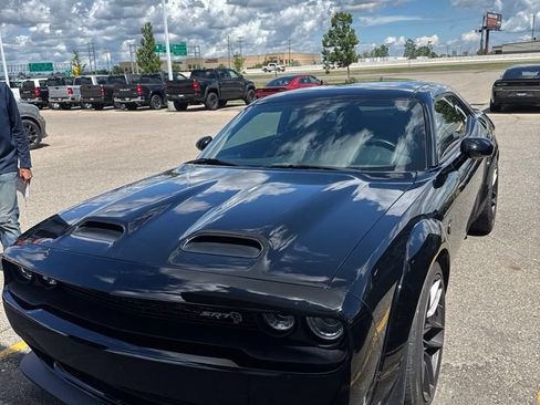 Used 2019 Dodge Challenger SRT Hellcat Redeye RWD image 4
