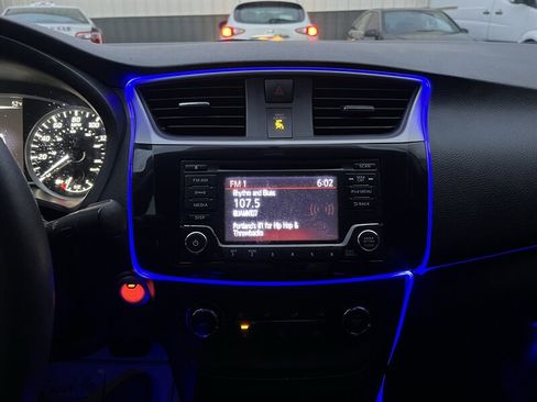 Used 2017 Nissan Sentra SV image 15