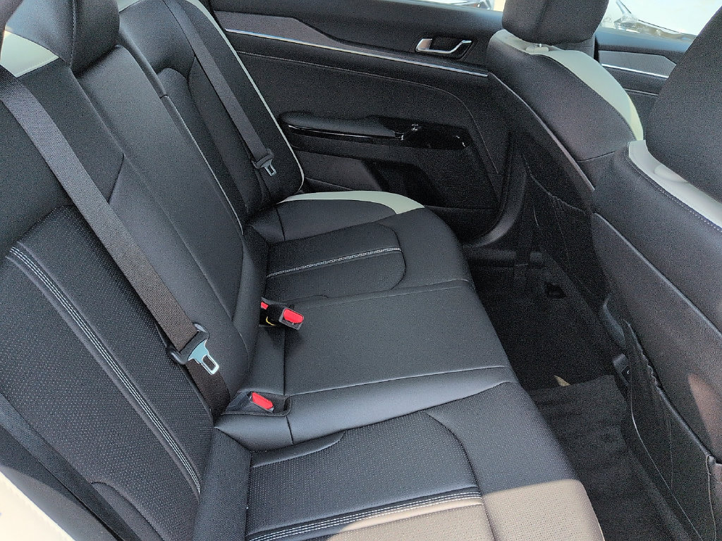New 2026 Kia K5 GT-Line w/ GT-Line Premium Package FWD image 8