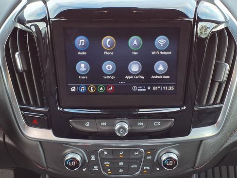 Used 2023 Chevrolet Traverse RS image 24