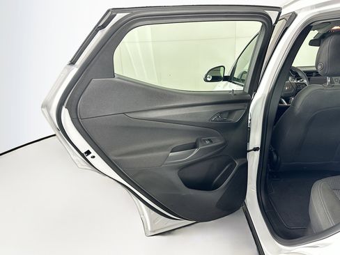 Used 2023 Chevrolet Bolt EUV LT image 24