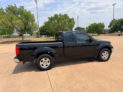 Used 2007 Nissan Frontier SE w/ SE Value Truck Pkg RWD image 21