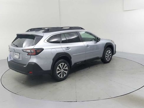 New 2025 Subaru Outback Premium image 10
