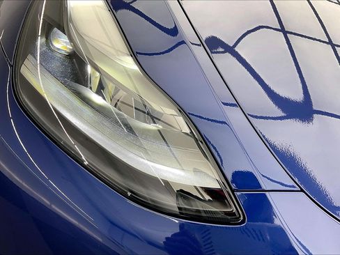 Used 2023 Tesla Model Y Long Range AWD/4WD image 28
