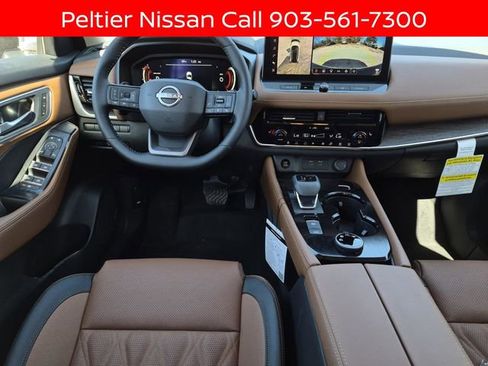 New 2026 Nissan Rogue Platinum w/ Tech Package AWD/4WD image 13
