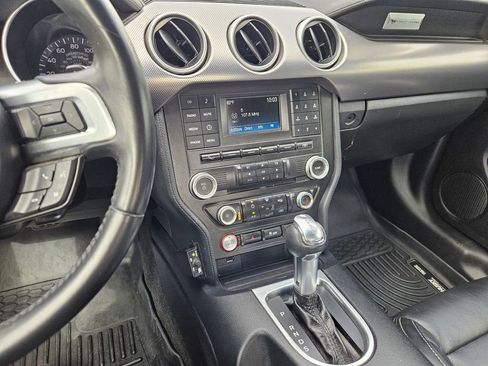 Used 2018 Ford Mustang GT RWD image 19
