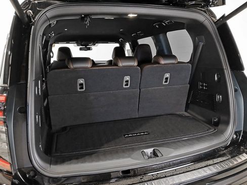 New 2026 Nissan Armada SL image 7