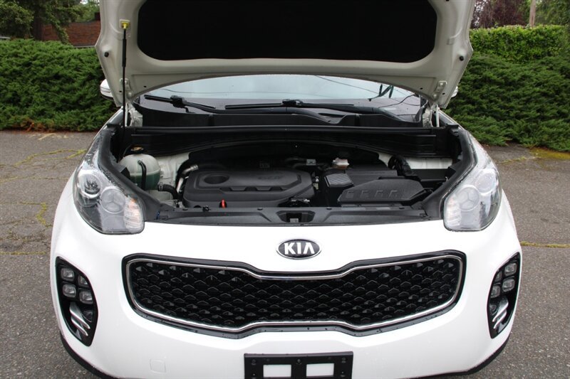 Used 2019 Kia Sportage EX w/ EX Sport Appearance Package AWD/4WD image 18
