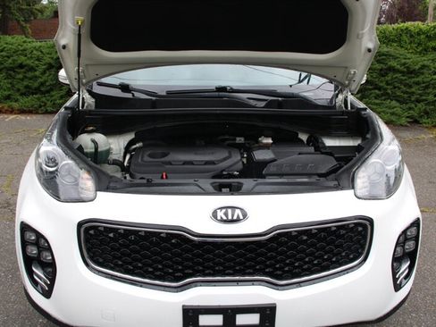 Used 2019 Kia Sportage EX w/ EX Sport Appearance Package AWD/4WD image 18