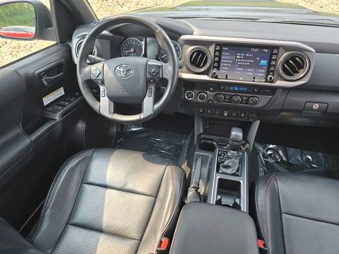 Used 2020 Toyota Tacoma TRD Pro AWD/4WD image 36