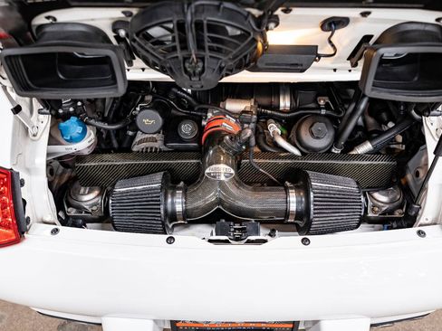 Used 2009 Porsche 911 GT3 RS image 18