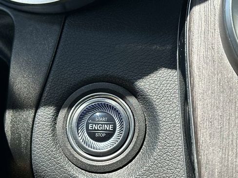 Certified 2022 Mercedes-Benz GLC 300 4MATIC image 27