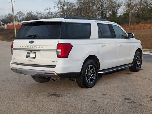 Used 2023 Ford Expedition Max XLT image 7