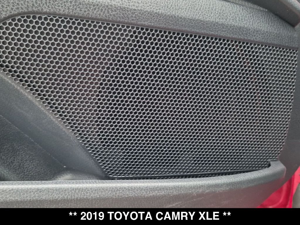 Used 2019 Toyota Camry XLE w/ Navigation Package FWD image 28