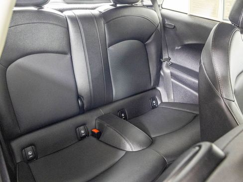 Used 2023 MINI Cooper SE FWD image 32