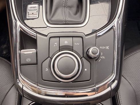 Used 2018 MAZDA CX-9 Touring w/ Touring Premium Package AWD/4WD image 32