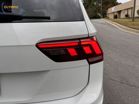 Used 2021 Volkswagen Tiguan SE image 13