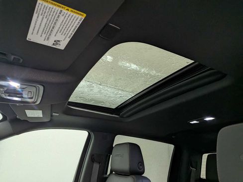 Used 2020 GMC Sierra 1500 AT4 w/ AT4 Premium Package image 21