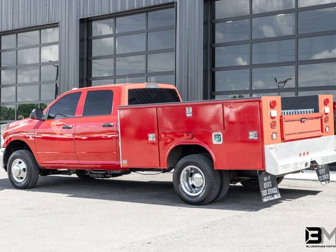 Used 2015 RAM 3500 Tradesman w/ Chrome Appearance Group AWD/4WD image 6