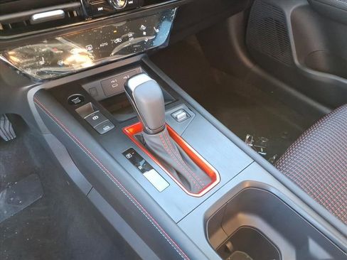 New 2026 Nissan Kicks SR w/ Cold Weather Package image 17