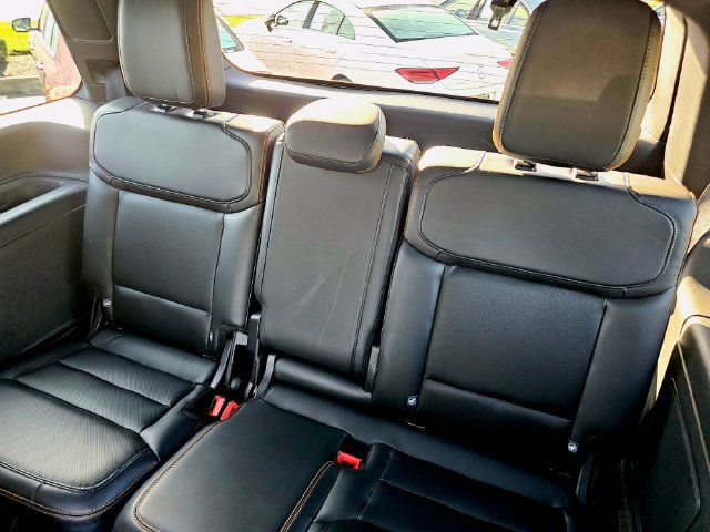 Used 2025 Ford Expedition Tremor AWD/4WD image 26
