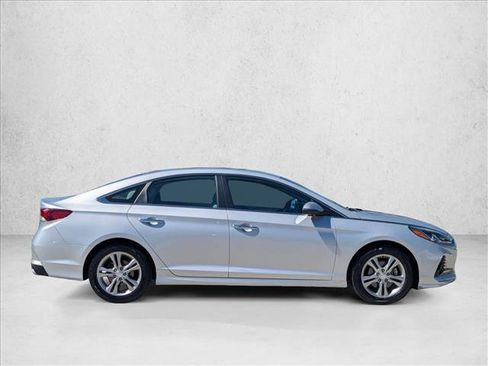 Used 2018 Hyundai Sonata SEL image 4