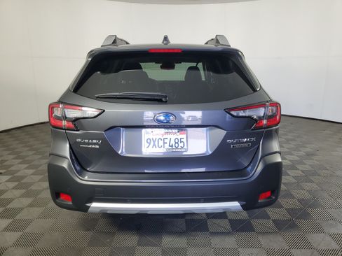 Used 2025 Subaru Outback Touring w/ Tech Package 2 AWD/4WD image 5