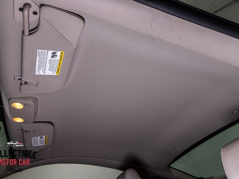 Used 2011 Ford Mustang GT Premium image 90