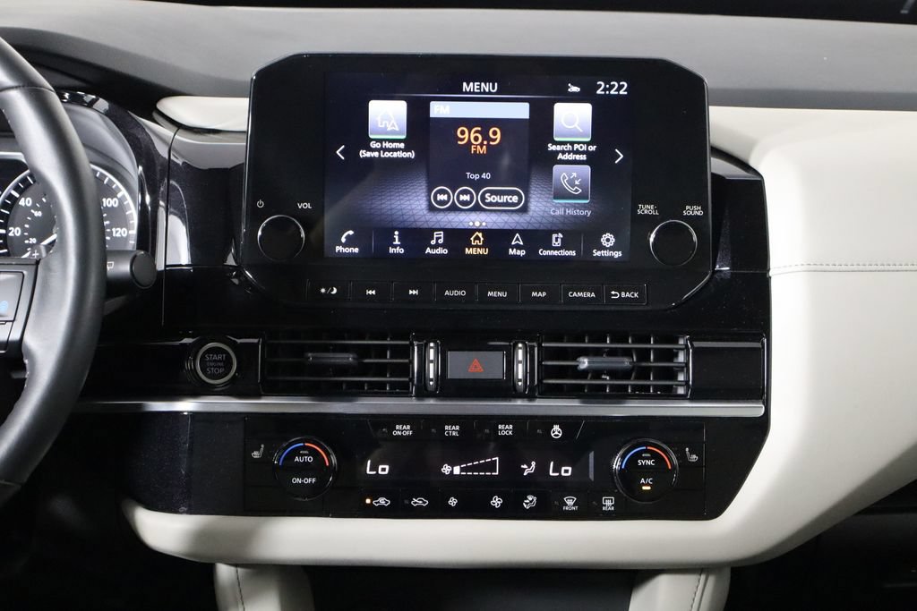 Used 2024 Nissan Pathfinder SL w/ Black Appearance Package FWD image 25