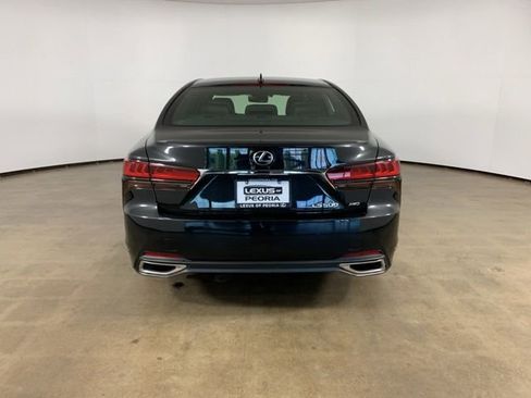 Used 2024 Lexus LS 500 AWD w/ Luxury Package image 5