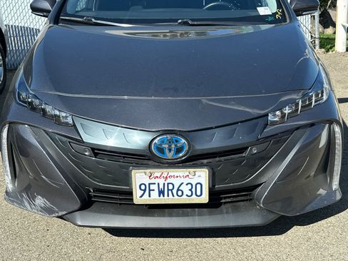 Used 2017 Toyota Prius Prime Plus image 12