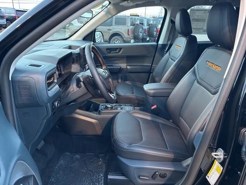 New 2025 Ford Maverick Tremor image 23