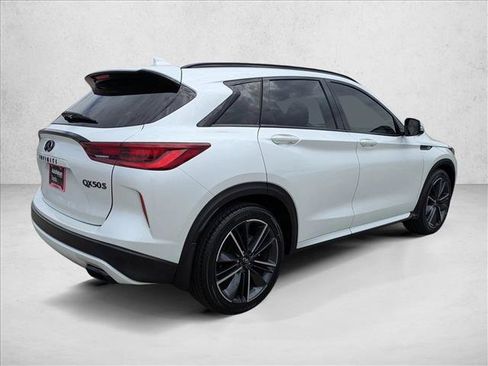 Used 2023 INFINITI QX50 Sport FWD image 5