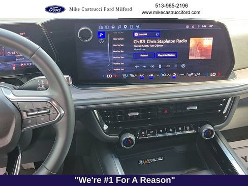 Used 2025 Chevrolet Tahoe Premier AWD/4WD image 13