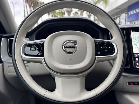 Certified 2025 Volvo XC60 T8 Plus w/ Protection Package Premier AWD/4WD image 23